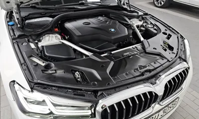 BMW 5-Series 2023, 39862 км, за 32648.98 USD - фото 6