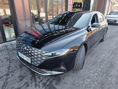 Hyundai Grandeur · 2022 год