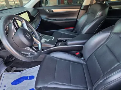 Hyundai Grandeur 2022, 141350 км, за 13544.76 USD - фото 10