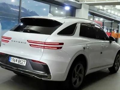 Genesis GV70 2025, 8896 км, за 31394.15 USD