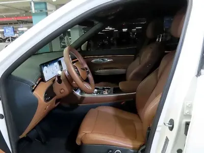 Genesis GV70 2025, 8896 км, за 31394.15 USD - фото 6