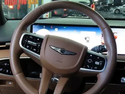 Genesis GV70 2025, 8896 км, за 31394.15 USD - фото 8