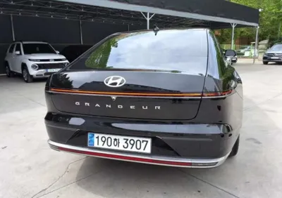 Hyundai Grandeur 2023, 21688 км, за 5120.13 USD