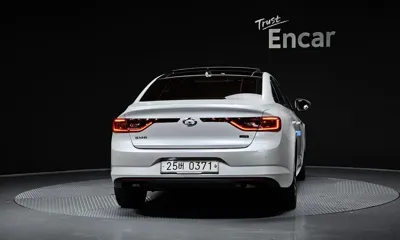 Renault-KoreaSamsung SM6 2016, 93992 км, за 5189.17 USD