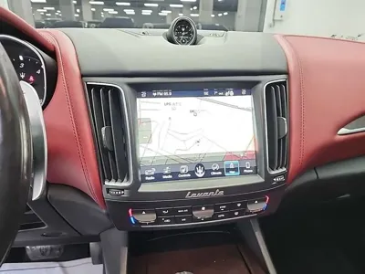 Maserati Levante 2017, 83482 км, за 17773.37 USD - фото 10