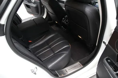 Jaguar XJ 2016, 106100 км, за 8527.24 USD - фото 16