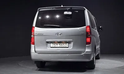 Hyundai Starex 2015, 59655 км, за 8126.86 USD