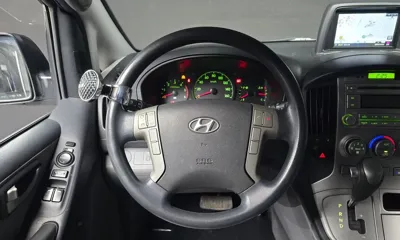 Hyundai Starex 2015, 59655 км, за 8126.86 USD - фото 13