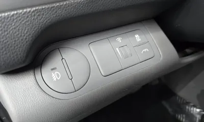 Hyundai Starex 2015, 59655 км, за 8126.86 USD - фото 14