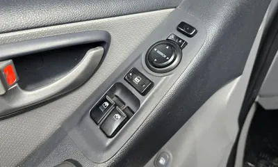 Hyundai Starex 2015, 59655 км, за 8126.86 USD - фото 17