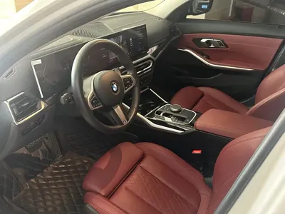 BMW 3 Series 2024, 35000 км, за 26226.97 USD