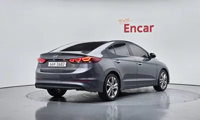 Hyundai Avante 2016, 49864 км, за 7661.3 USD