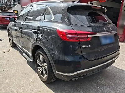 Hongqi Hongqi HS5 2020, 110600 км, за 8160.02 USD
