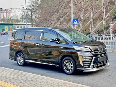 Toyota Vellfire 2020, 95000 км, за 64566.14 USD