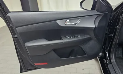 Kia K3 2024, 36239 км, за 10831.04 USD - фото 24