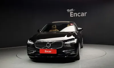 Volvo S90 2020, 68221 км, за 19902.78 USD