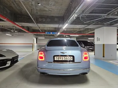 Bentley Mulsanne 2017, 64120 км, за 90586.85 USD
