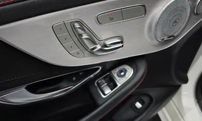 Mercedes-Benz C-Class 2018, 72517 км, за 27756.5 USD - фото 30