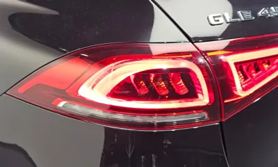 Mercedes-Benz GLE-Class 2020, 128349 км, за 33224.77 USD - фото 23