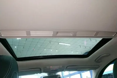 Mercedes-Benz C-Class 2019, 81100 км, за 18656 USD - фото 21