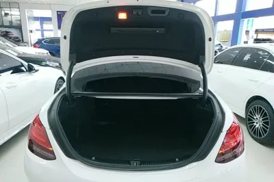 Mercedes-Benz C-Class 2019, 81100 км, за 18656 USD - фото 22