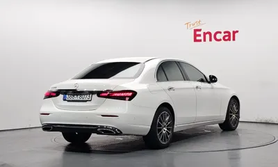 Mercedes-Benz E-Class 2021, 80958 км, за 21990.29 USD