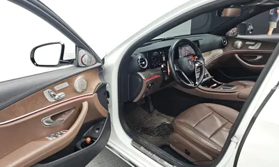 Mercedes-Benz E-Class 2021, 80958 км, за 21990.29 USD - фото 11