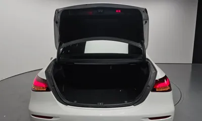 Mercedes-Benz E-Class 2021, 80958 км, за 21990.29 USD - фото 20