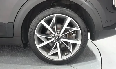 Kia Niro 2020, 87532 км, за 12806.34 USD - фото 21