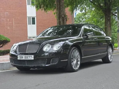 Bentley Flying Spur · 2008 год