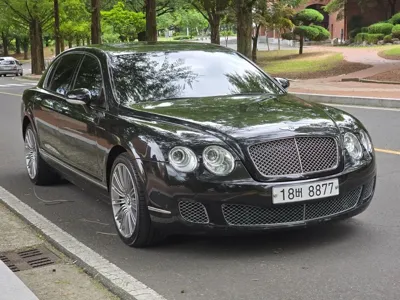 Bentley Flying Spur 2008, 92430 км, за 10874.52 USD