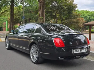 Bentley Flying Spur 2008, 92430 км, за 10874.52 USD