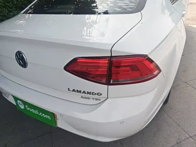 Volkswagen Lamando 2017, 80000 км, за 5952.64 USD - фото 8