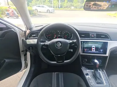 Volkswagen Lamando 2017, 80000 км, за 5952.64 USD - фото 11