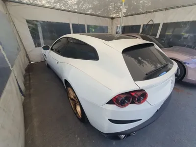 Ferrari GTC4 Lusso 2020, 14000 км, за 195020.41 USD