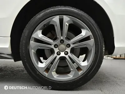Audi Q5 2015, 190000 км, за 6630.69 USD