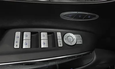 Genesis GV70 2021, 46888 км, за 25449.52 USD - фото 20