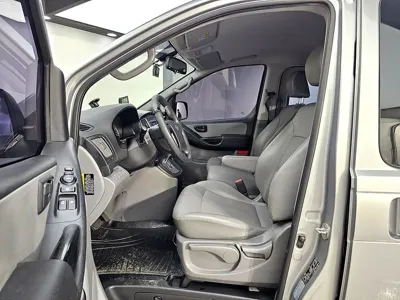 Hyundai Starex 2018, 78776 км, за 11634.06 USD - фото 8