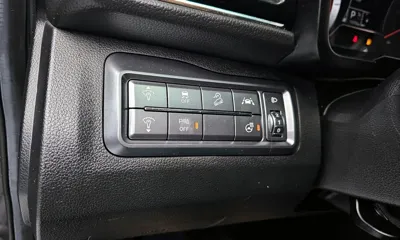 KG_Mobility_Ssangyong TIBOLI 2022, 10576 км, за 10331.12 USD - фото 14