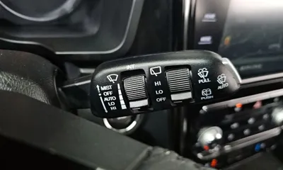 KG_Mobility_Ssangyong TIBOLI 2022, 10576 км, за 10331.12 USD - фото 18
