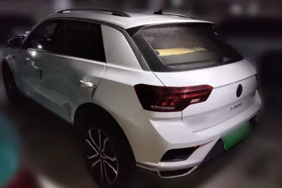 Volkswagen T-Roc 2021, 58700 км, за 11266 USD