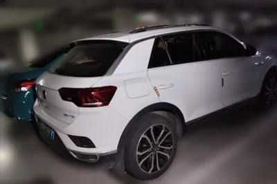 Volkswagen T-Roc 2021, 58700 км, за 11266 USD - фото 6