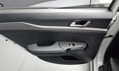 Kia K5 2023, 52195 км, за 11181.17 USD - фото 25