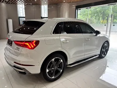 Audi Q3 2022, 51000 км, за 25272.25 USD
