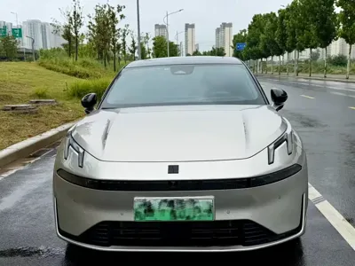 Lynk & Co 07 EM-P 2024, 5000 км, за 14110.97 USD