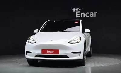 Tesla Model Y 2023, 56922 км, за 24412.31 USD