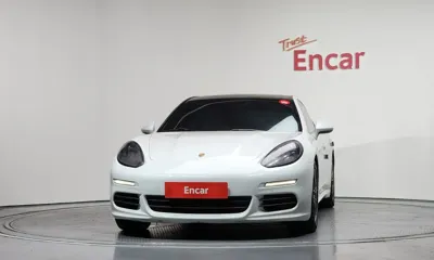 Porsche Panamera 2014, 189048 км, за 14572.67 USD