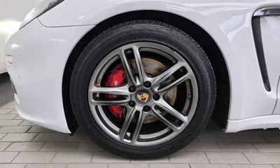 Porsche Panamera 2014, 189048 км, за 14572.67 USD