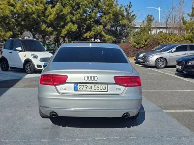 Audi A8 2011, 236124 км, за 2986.74 USD