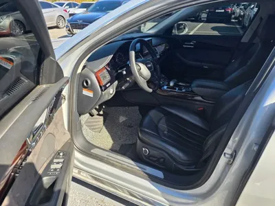 Audi A8 2011, 236124 км, за 2986.74 USD